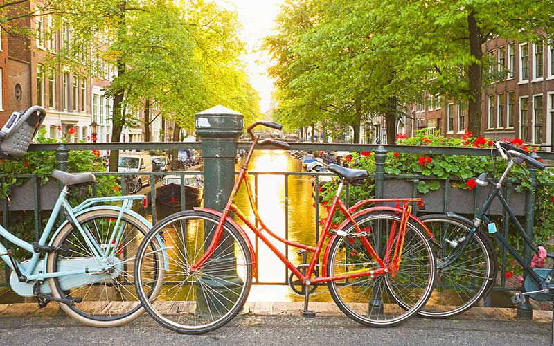 amsterdam-bikes-baltic-cruise